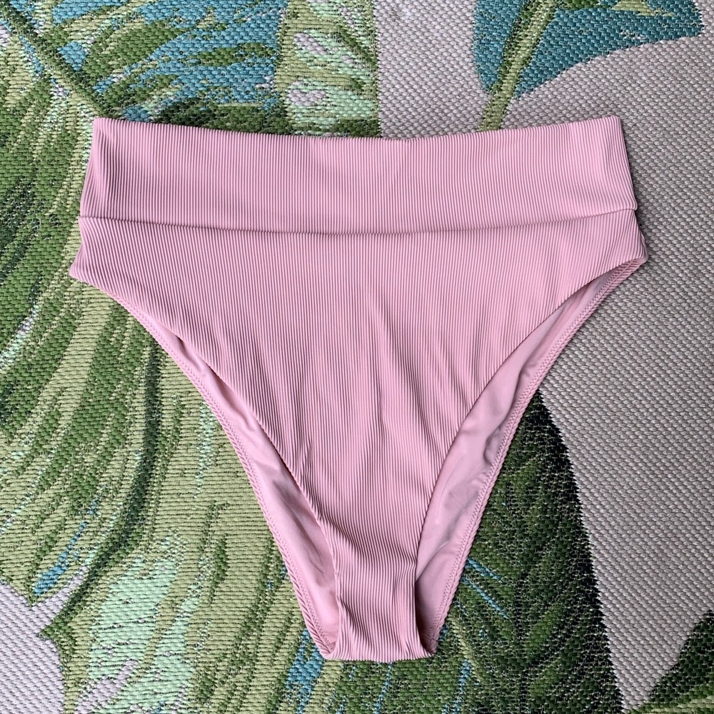 Aerie high cut cheeky swim bottoms | ribbed. NWOT.